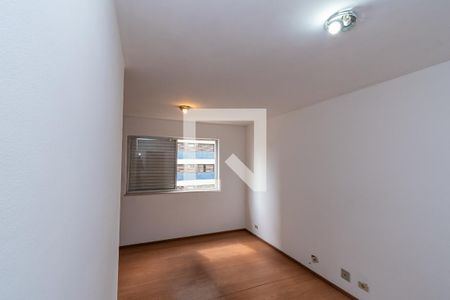 Sala/Quarto de kitnet/studio à venda com 1 quarto, 40m² em Vila Itapura, Campinas