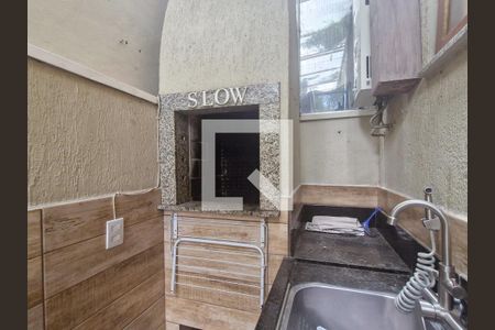 Casa à venda com 100m², 3 quartos e 1 vaga Casa à venda com 100m², 3 quartos e 1 vagaÁrea de Serviço