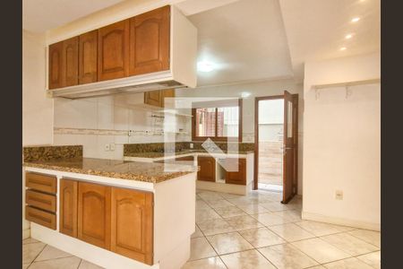 Casa à venda com 100m², 3 quartos e 1 vaga Casa à venda com 100m², 3 quartos e 1 vagaCozinha