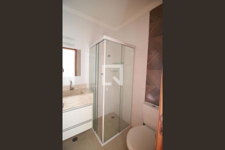 banheiro de apartamento para alugar com 2 quartos, 46m² em Vila Dom Pedro Ii, São Paulo