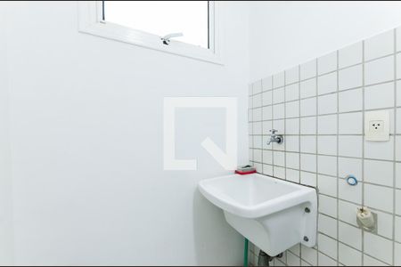 Apartamento para alugar com 70m², 2 quartos e 1 vagaÁrea de serviço
