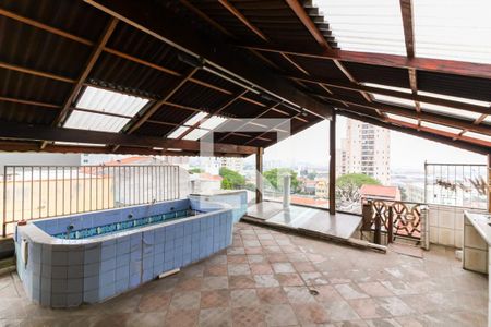 Casa à venda com 486m², 5 quartos e 3 vagasÁrea de Serviço