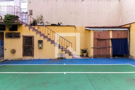 Casa à venda com 486m², 5 quartos e 3 vagasQuadra de Tênis