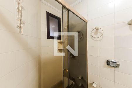 Apartamento para alugar com 276m², 4 quartos e 2 vagas Apartamento para alugar com 276m², 4 quartos e 2 vagasBanheiro da Suíte 2