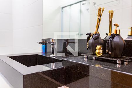 Apartamento à venda com 98m², 3 quartos e 2 vagasDetalhe do Banheiro