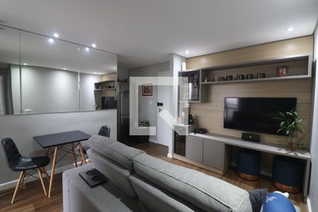 Sala  de apartamento à venda com 2 quartos, 49m² em Casa Verde, São Paulo