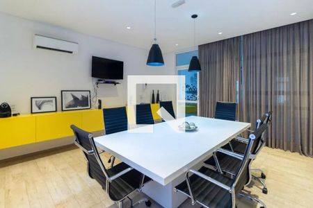Studio à venda com 62m², 1 quarto e 1 vaga Studio à venda com 62m², 1 quarto e 1 vagaÁrea comum - Sala de reuniões