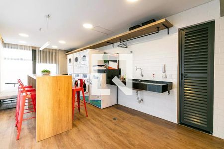 Apartamento à venda com 60m², 2 quartos e 1 vaga Apartamento à venda com 60m², 2 quartos e 1 vagaÁrea comum - Lavanderia