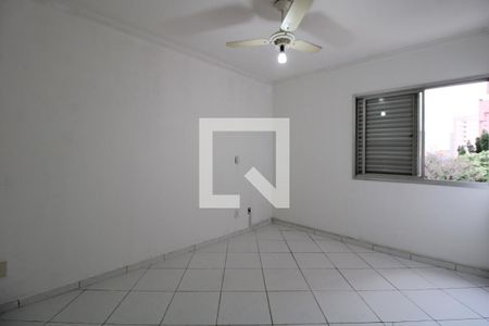 Quarto de apartamento à venda com 1 quarto, 50m² em Centro, Campinas