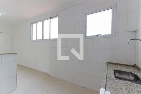 Cozinha de apartamento para alugar com 1 quarto, 50m² em Vila Maria, São Paulo