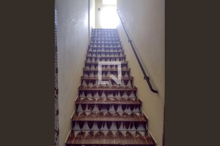 Escada Entrada de apartamento para alugar com 1 quarto, 50m² em Vila Maria, São Paulo