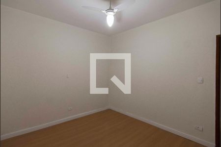 Quarto de casa para alugar com 2 quartos, 232m² em Piqueri, São Paulo