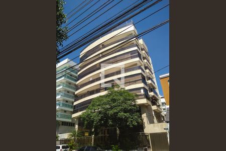 Apartamento para alugar com 117m², 3 quartos e 2 vagas Apartamento para alugar com 117m², 3 quartos e 2 vagasFachada