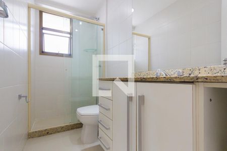 Apartamento para alugar com 117m², 3 quartos e 2 vagas Apartamento para alugar com 117m², 3 quartos e 2 vagasBanheiro da Suíte 1