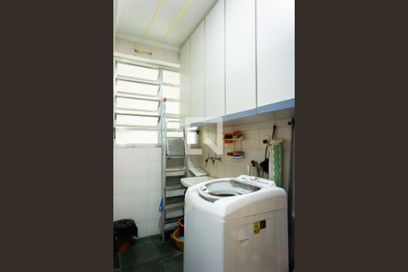 Casa à venda com 150m², 3 quartos e 2 vagasÁrea de Serviço