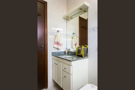 Casa à venda com 150m², 3 quartos e 2 vagasBanheiro da Suíte