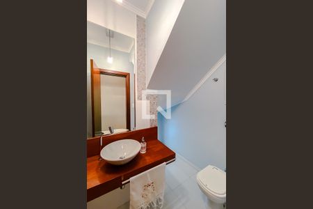 Lavabo de casa à venda com 3 quartos, 150m² em Vila Canero, São Paulo