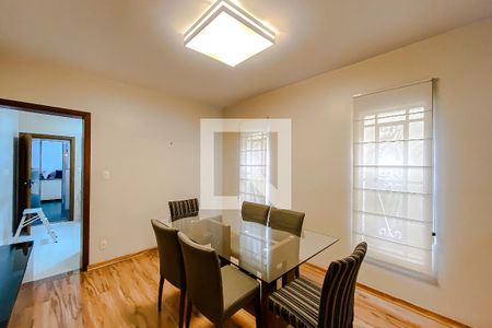 Sala de Jantar de casa à venda com 3 quartos, 150m² em Vila Canero, São Paulo