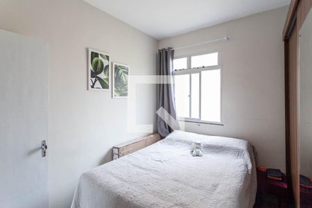 Quarto 1 de apartamento para alugar com 2 quartos, 70m² em Floramar, Belo Horizonte