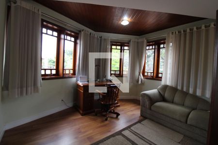 Casa à venda com 411m², 4 quartos e 5 vagasQuarto 4 (suíte master)