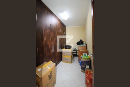 Casa à venda com 411m², 4 quartos e 5 vagasQuarto de Serviço
