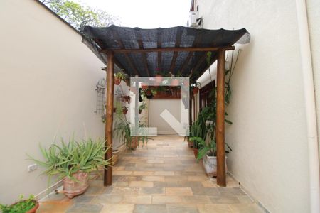 Casa à venda com 411m², 4 quartos e 5 vagasQuintal