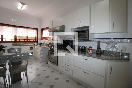 Casa à venda com 411m², 4 quartos e 5 vagasCozinha