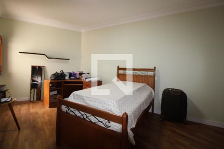 Casa à venda com 411m², 4 quartos e 5 vagasQuarto 2 (suíte)