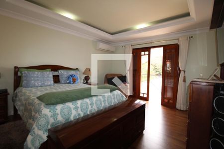 Casa à venda com 411m², 4 quartos e 5 vagasQuarto 4 (suíte master)