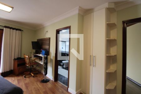 Casa à venda com 411m², 4 quartos e 5 vagasQuarto 1 (suíte)