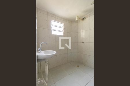 Banheiro  de casa de condomínio para alugar com 1 quarto, 40m² em Cambuci, São Paulo
