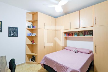 Casa à venda com 246m², 3 quartos e 2 vagas Casa à venda com 246m², 3 quartos e 2 vagasQuarto 3