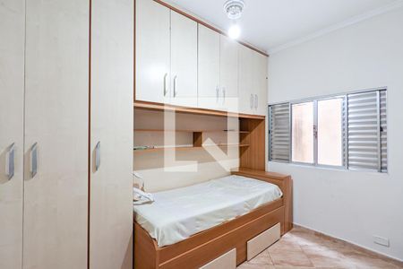 Casa à venda com 246m², 3 quartos e 2 vagas Casa à venda com 246m², 3 quartos e 2 vagasQuarto 2