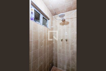 Casa à venda com 246m², 3 quartos e 2 vagas Casa à venda com 246m², 3 quartos e 2 vagasBanheiro da suíte