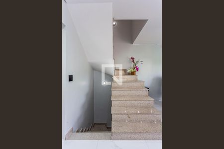 Sala de casa à venda com 3 quartos, 197m² em Vila Alzira, Santo André