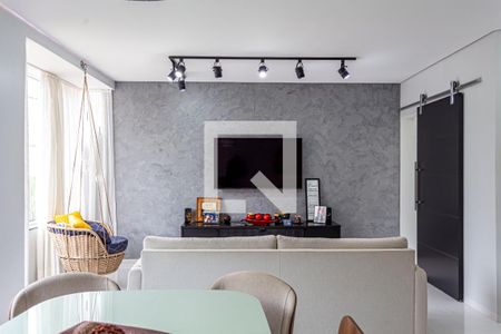 Sala de casa à venda com 3 quartos, 197m² em Vila Alzira, Santo André