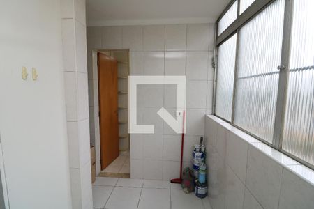 Apartamento à venda com 80m², 3 quartos e 1 vagaÁrea de Serviço