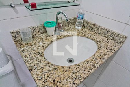 Apartamento à venda com 64m², 2 quartos e 1 vagaBanheiro