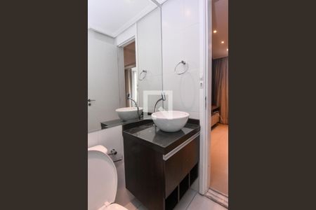 Apartamento à venda com 61m², 2 quartos e 1 vagaBanheiro Social
