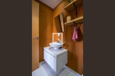 Apartamento para alugar com 62m², 2 quartos e 2 vagasBanheiro Corredor