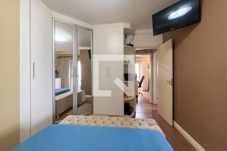 Apartamento à venda com 110m², 3 quartos e 3 vagas Apartamento à venda com 110m², 3 quartos e 3 vagasSuíte