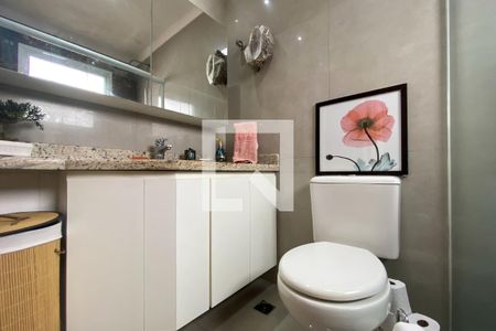 Apartamento à venda com 110m², 3 quartos e 3 vagas Apartamento à venda com 110m², 3 quartos e 3 vagasBanheiro da Suíte