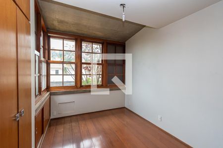 Casa à venda com 250m², 3 quartos e 6 vagasQuarto