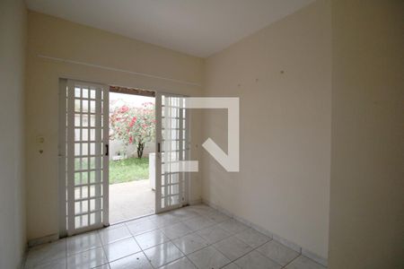 Casa de condomínio para alugar com 84m², 2 quartos e 2 vagasSala de Tv
