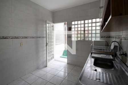Casa de condomínio para alugar com 84m², 2 quartos e 2 vagasCozinha