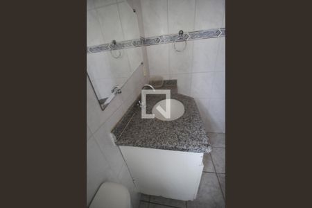 Casa de condomínio para alugar com 84m², 2 quartos e 2 vagasBanheiro