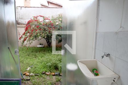 Casa de condomínio para alugar com 84m², 2 quartos e 2 vagasÁrea de Serviço