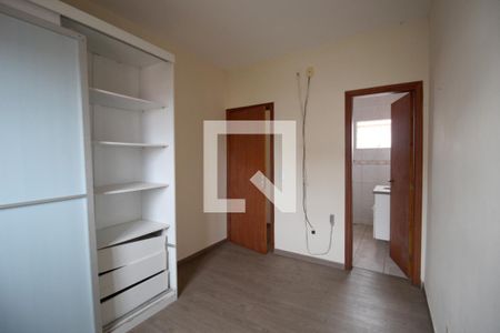 Casa de condomínio para alugar com 84m², 2 quartos e 2 vagasSuite