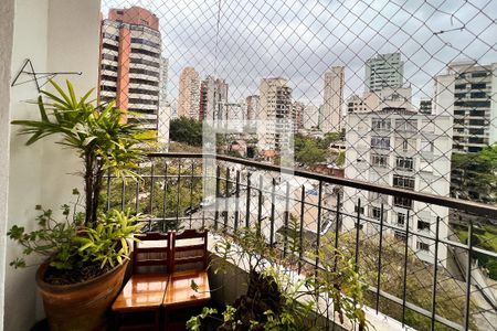 Apartamento à venda com 214m², 4 quartos e 3 vagasSacada