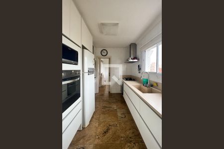 Apartamento à venda com 214m², 4 quartos e 3 vagasCozinha